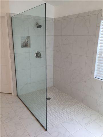 Walk-in curbless tile shower bathroom in Riverview ...